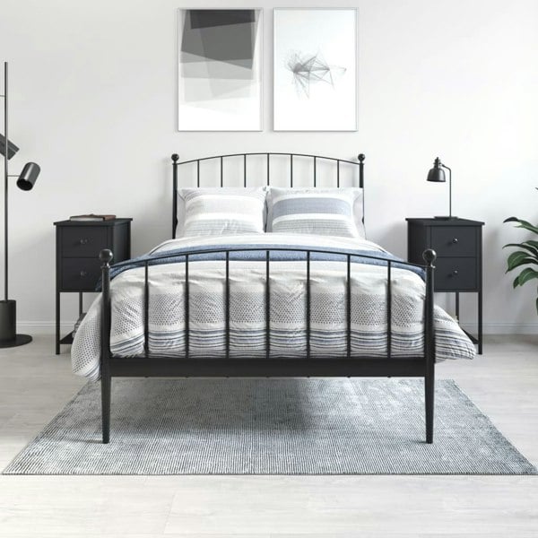 Berkfield Bedside Cabinets 2 pcs Black 32x42x70 cm Engineered Wood