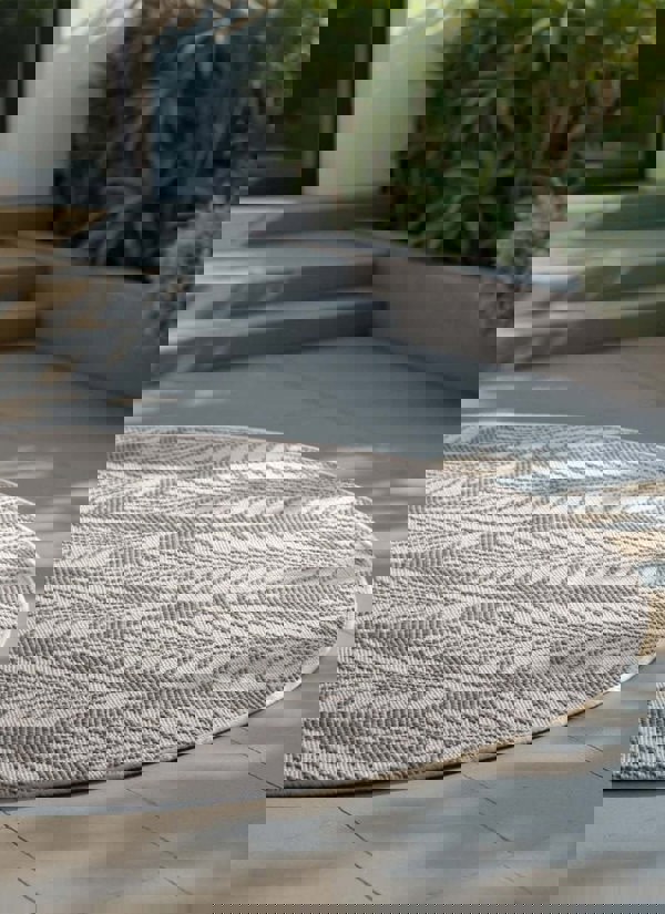 The Rugs Liora Reversible Rug – Indoor & Outdoor Quality