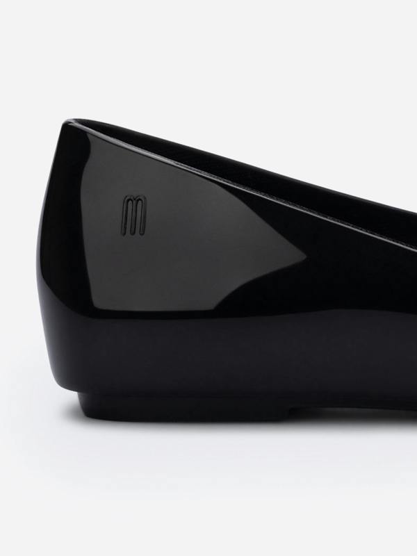 MELA6009_BLACK_4