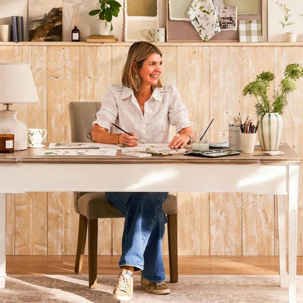 Sophie Allport Orchard Birds Off White Wallpaper