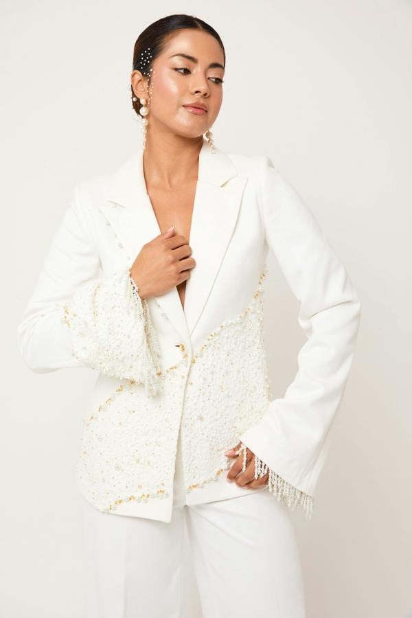 LuvForever Riselienne - White 2-Piece Blazer Suit