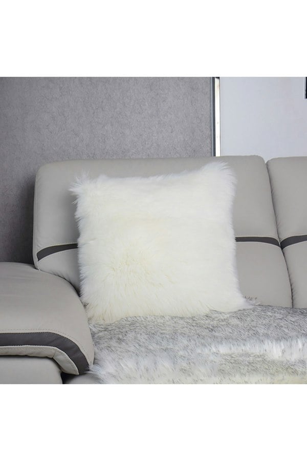 Living and Home 45*45cm Fluffy Faux Wool White Cushion Cover