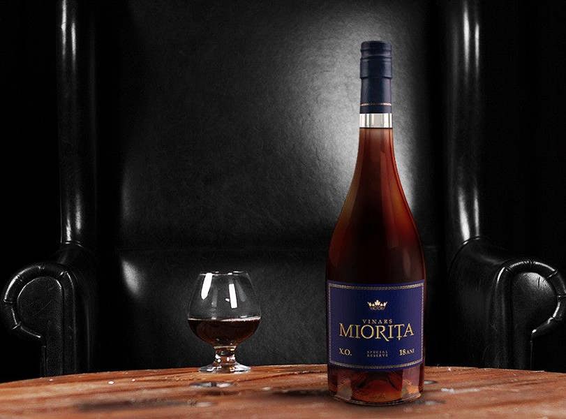 Miorita XO Brandy (Cognac / Coniac / Vinars) 18 Years Special Reserve 700ml