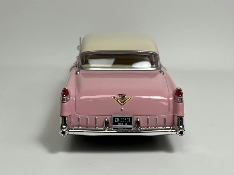 Greenlight Elvis Presley Pink Cadillac Fleetwood Series 60 1955 1:24 Scale 84098