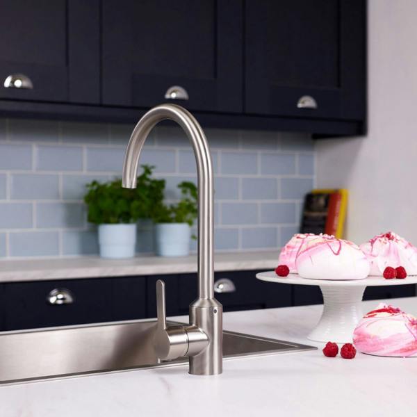 Flode Bryne | Single Lever Kitchen Sink Mixer Tap with Swivel Spout | Brushed Steel Finish