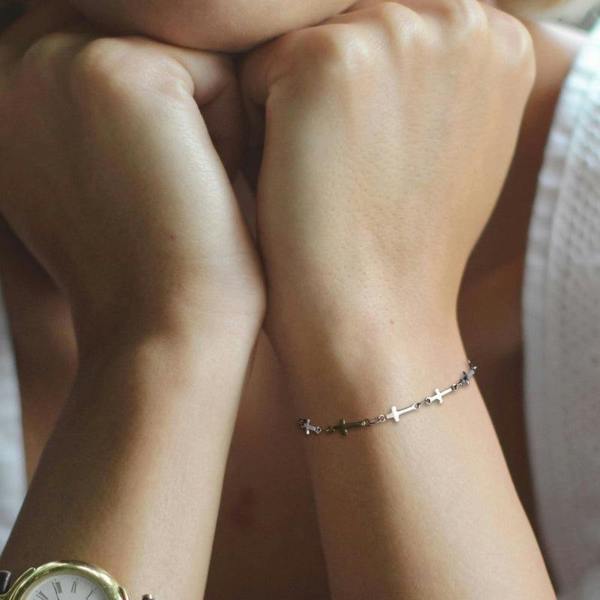 Aye Do Gifts Cross Chain Silver Bracelet