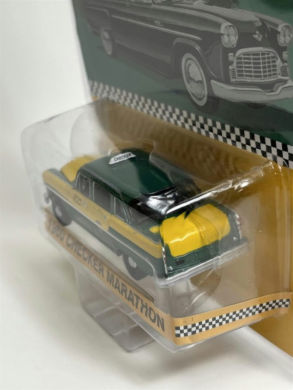 Greenlight 1960 Checker Marathon 60th Anniversary Checker 1:64 Scale 28060C