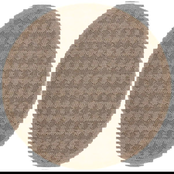 Nature Outdoor Rug Dark Grey colour weather-resistant, jute-looking, easy to clean.