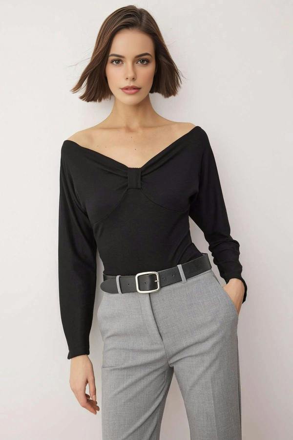 WOVCOR Fitted Draped Knit Blouse