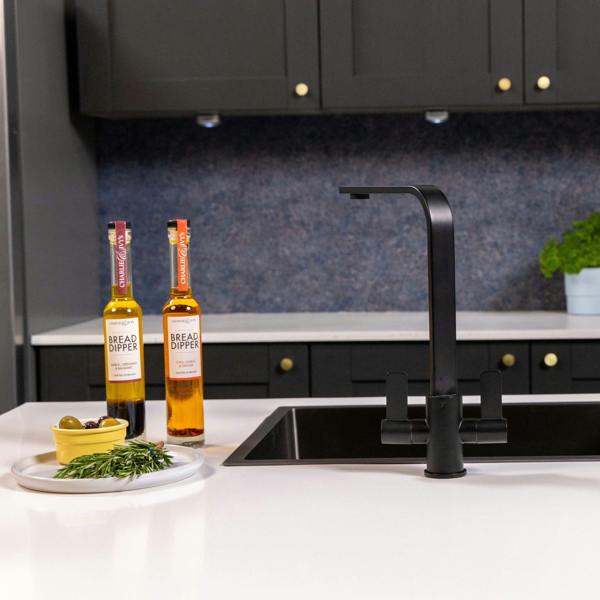 Flode Paddla | Dual Lever Kitchen Tap | Swan Neck Design | Matt Black