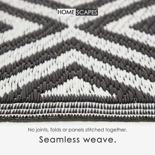 HOMESCAPES Outdoor Rug Luxury Waterproof Reversible, For Garden, Geometric