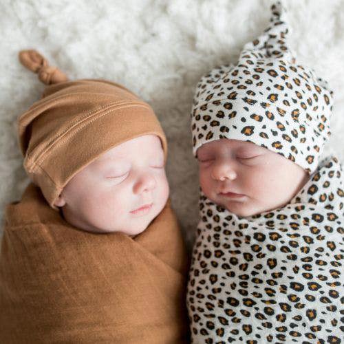Lulujo - Hello World Bamboo Hat and Swaddle Gift Set - Leopard