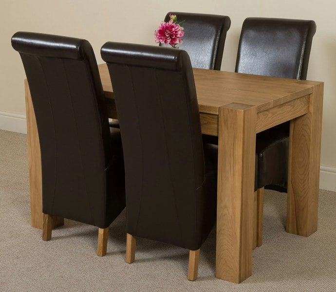 That's Furniture Kuba Small Oak Dining Table with Montana Leather Chairs