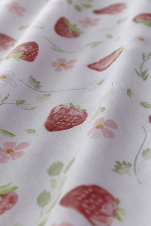 Portfolio Home Strawberry Fields Duvet Cover and Pillowcases