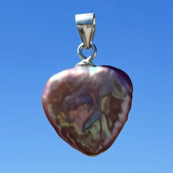 Heart-shaped pearl pendant by LENAE, unique pearl jewellery.