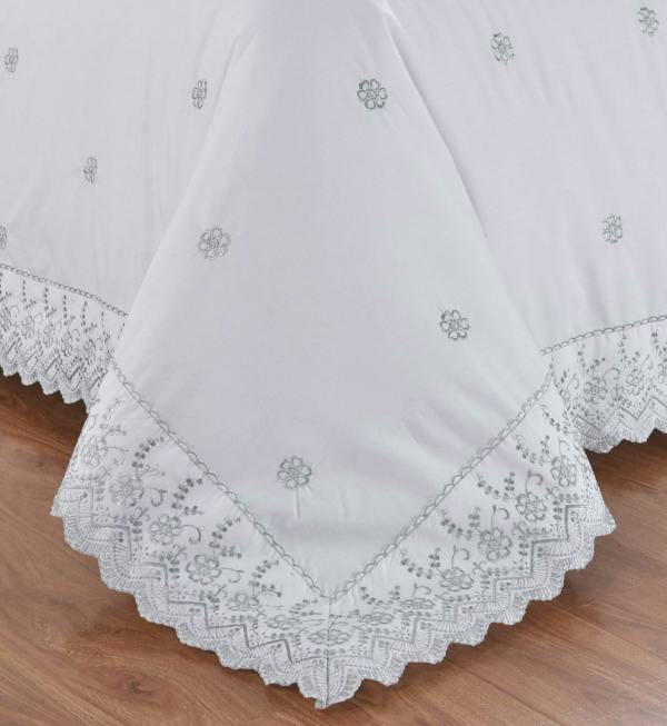 Gabrielle White/Silver Bedspread Set 254x254cm