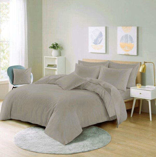 Night Zone Polycotton Duvet Cover Set – Plain Dyed Easy Care Bedding with Pillowcases