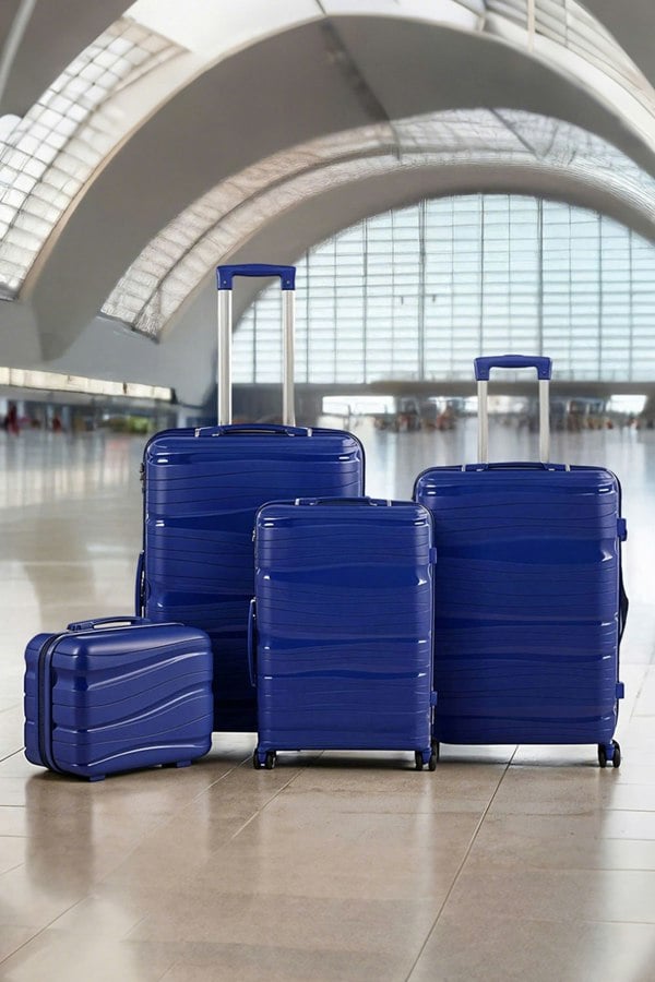 Living and Home 4PCS Blue Lockable Travel Suitcase Set