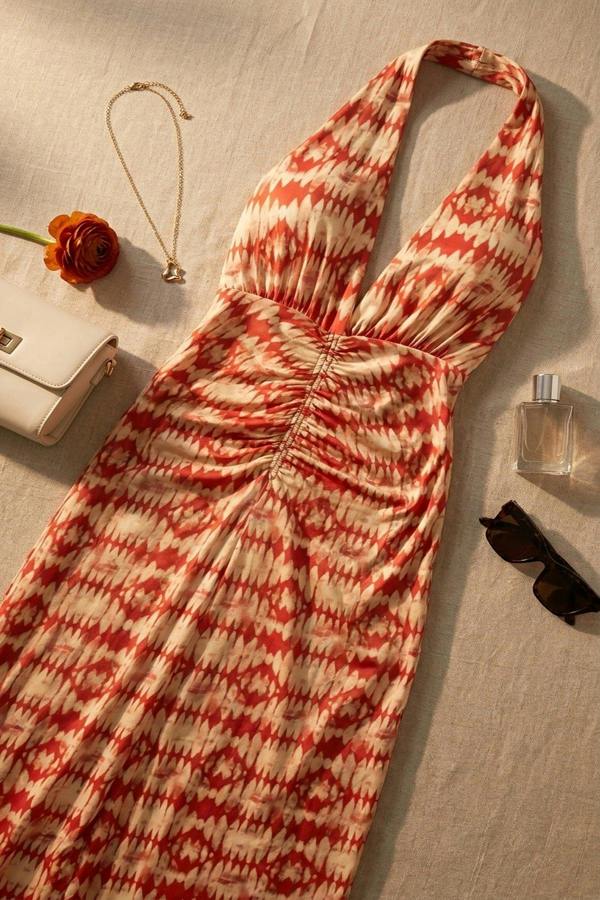Seraya Halter Neck Ruched Abstract Print Midi Dress - Red