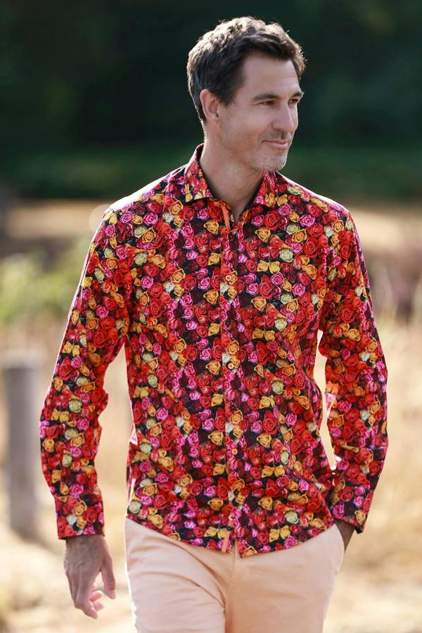 Man wearing the Claudio Lugli Midnight Rose print shirt in satin cotton, front view