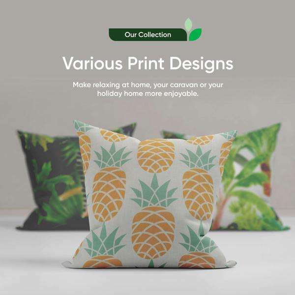 Gardenwize Pair of Outdoor Scatter Cushions – Pink Parrot Design