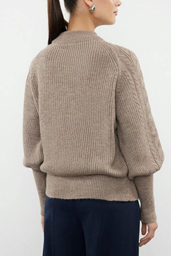 WOVCOR Soft Textured Knit Sweater