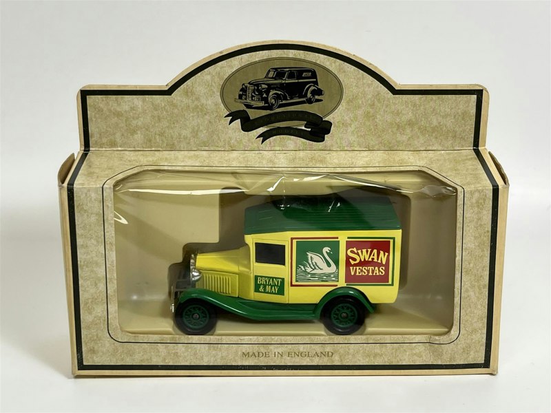 MCSlots Model A Van 1934 Swan Vestas Days Gone Lledo SVDG01D B2