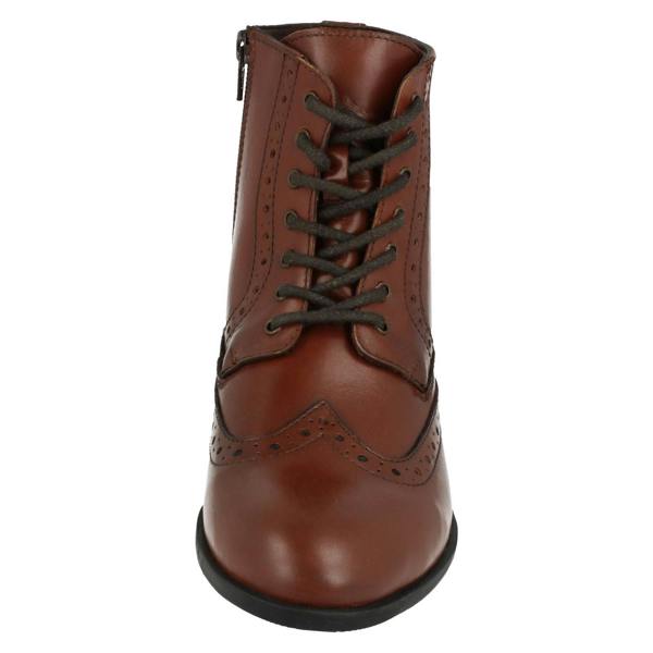 Leather Collection Ladies Leather Collection Brogue Lace Up Detailed Boots F4456