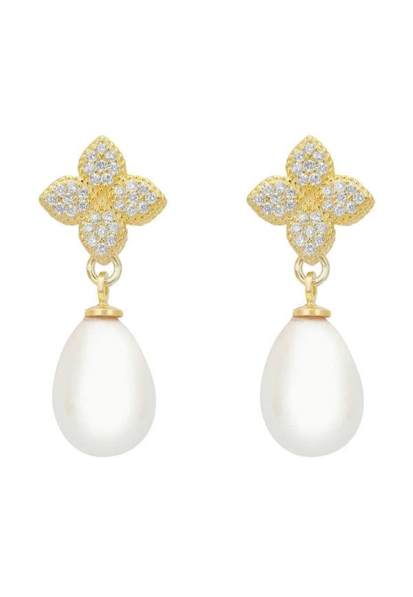 Pearl and gold clover earrings.