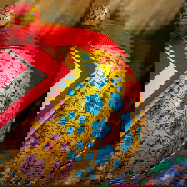 Large Handmade Bonbonnière with Assorted Chocolate Coated Almonds, Palm Oil Free, 260g