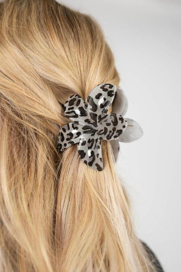 Jenaya Flower Shaped Printed Hair Claw Clip - Grey