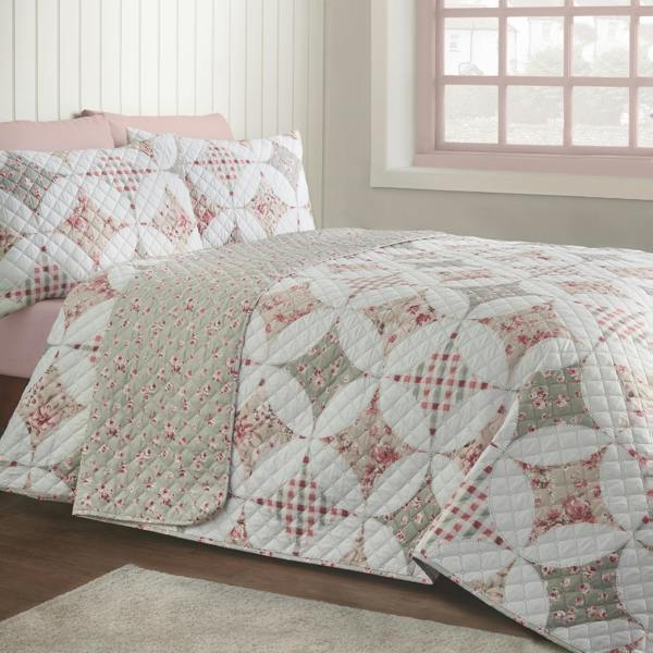 Catherine Lansfield Pinsonic Patchwork Quilted Bedspread Green