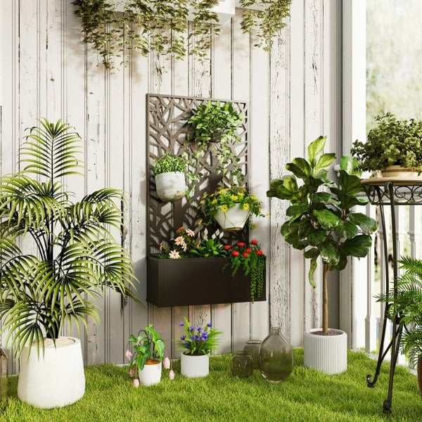 Multi-functional Garden Bed