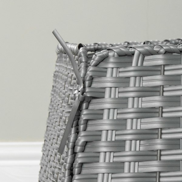 Samuel Alexander 47cm x 46cm Samuel Alexander Foldable Faux Rattan Christmas Tree Skirt in Grey