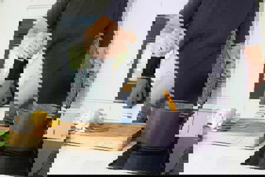 MasterClass Cast Aluminium Casserole Dish Set with Self Basting Lids, 3pc Non-Stick Round Induction Hob to Oven Dishes, 2.5L, 4L, Purple, Gift Boxed