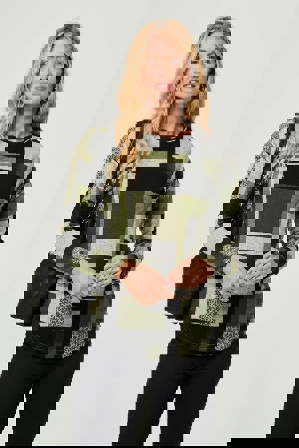 Green | Geo Print Long Sleeve Relaxed Top
