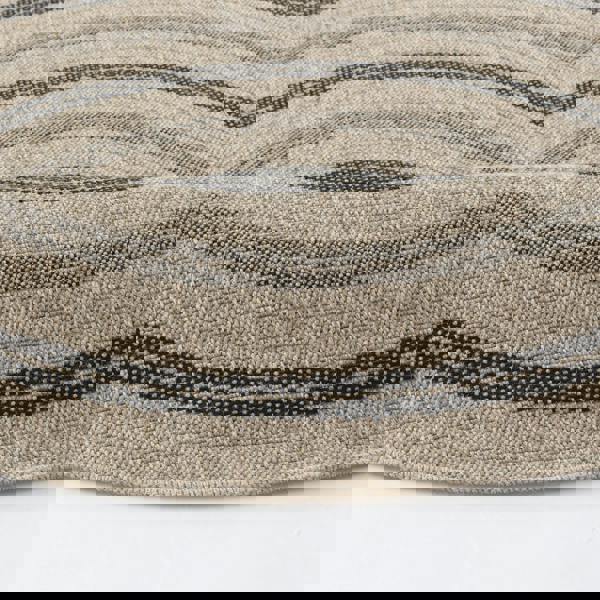 Livabliss Round Encore-Cottage Tan Black Beige Brown In- & Outdoor Rug