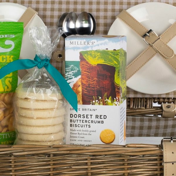 Virginia Hayward Perfect Picnic Hamper
