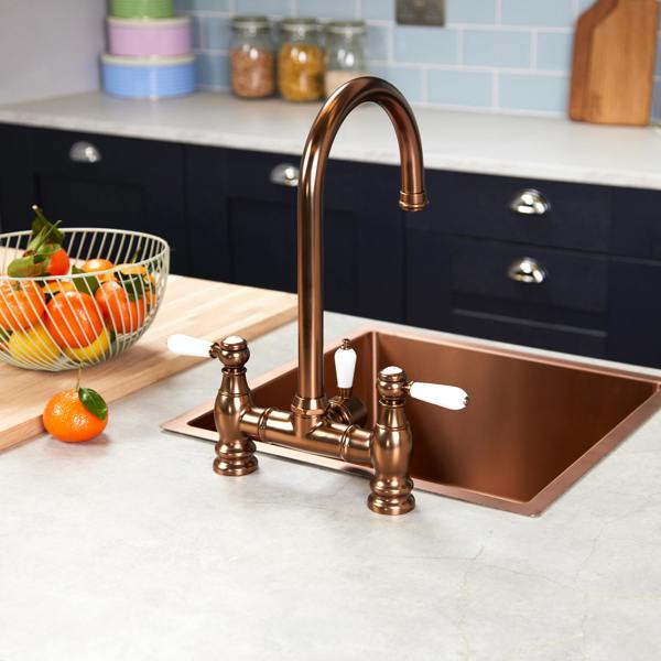 Flode klas | Traditional Bridge Style 3 in 1 Instant Boiling Tap | White Ceramic Levers | Brushed Copper Finish