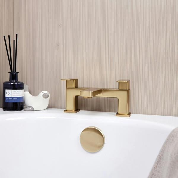 Flode Glan | Bath Filler | Brushed Brass