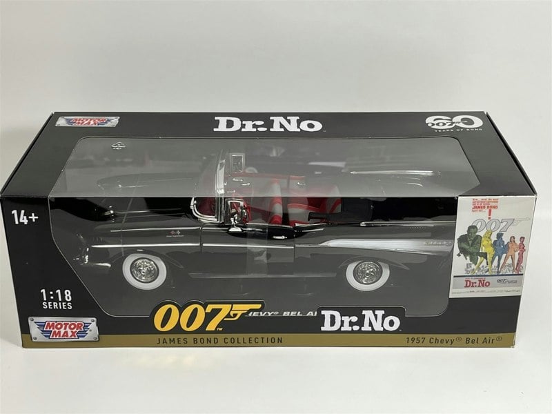 Motor Max James Bond 007 Dr No 1957 Chevy Bel Air 1:18 Motor Max 79831