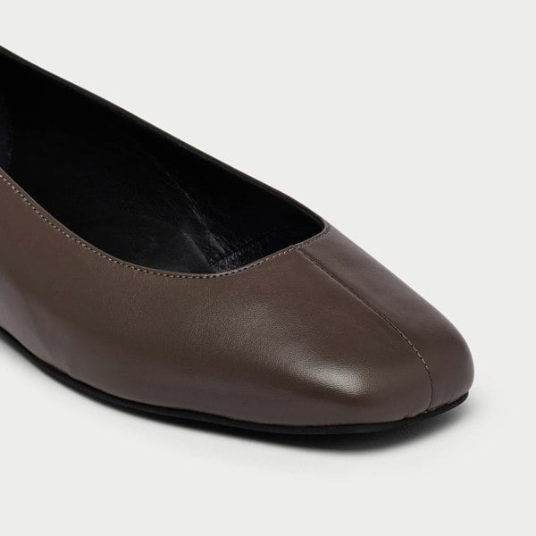 Calla Lucinda Flat Shoes for Bunions & Wide Feet  - Slate Leather