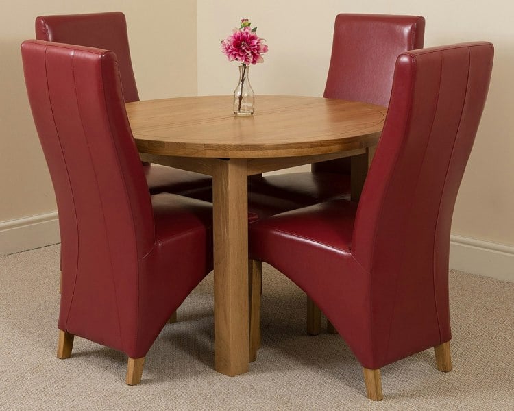 That's Furniture Edmonton Round Extendable Oak Dining Set with Lola Leather Chairs