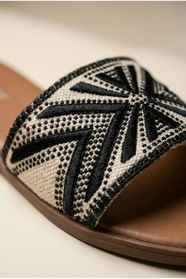 Octavia Geometric Woven Strap Sliders - Black