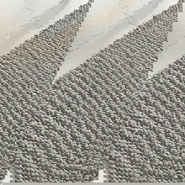 Country Club Chenille Loop Grey Bath Mat