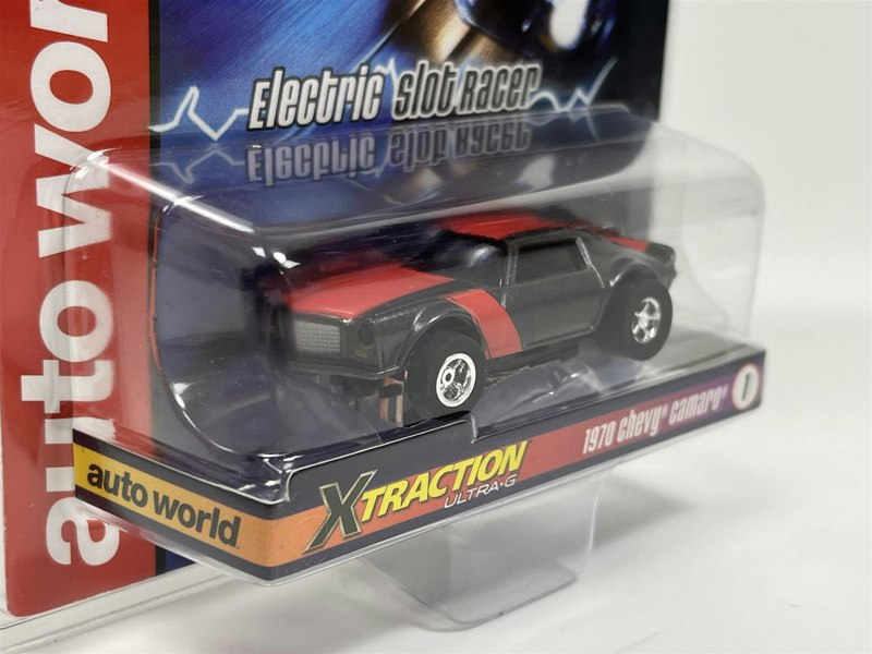 Auto World Slot Cars 1970 Chevy Cararo Grey X Traction Flame Throwers HO Scale SC366-1