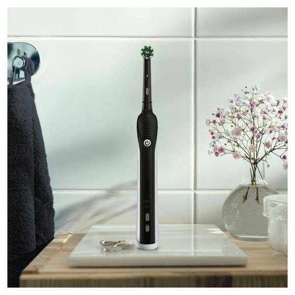 Oral-B Pro Series 1 680 Cross Action Electric Toothbrush - Black with Striking Design Carry Case