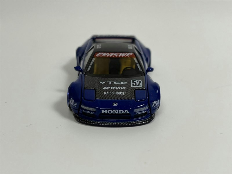 Mini GT Honda NSX Evasive V2 KHMG137 1:64 Scale KHMG137