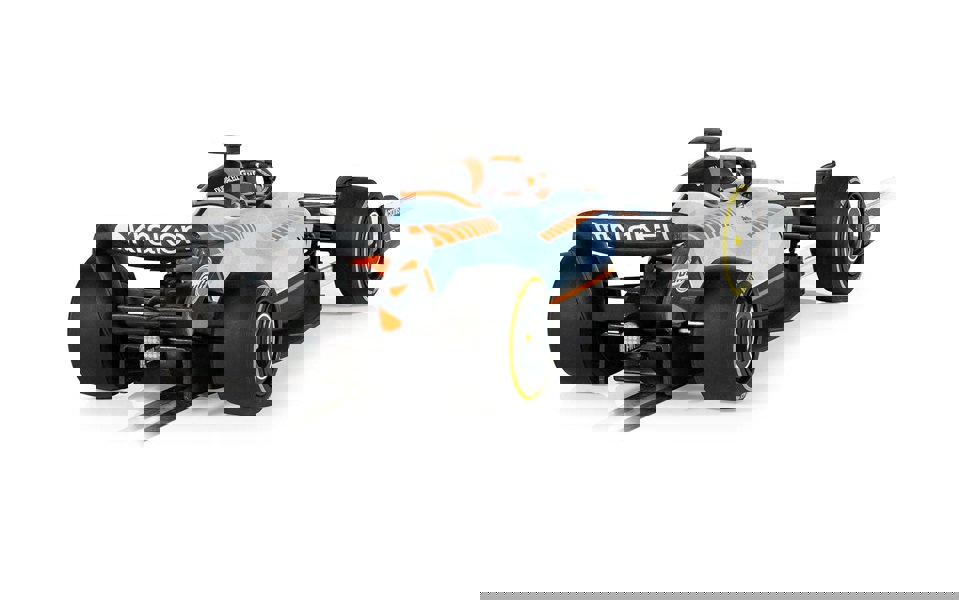 Scalextric Williams FW45 Alex Albon Gulf Edition Single Seater 1:32 Scalextric C4559