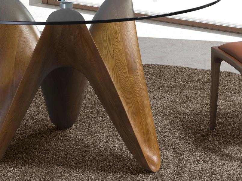 Angel Cerdá Round tempered glass and walnut dining table 1126